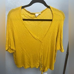 Mustard top